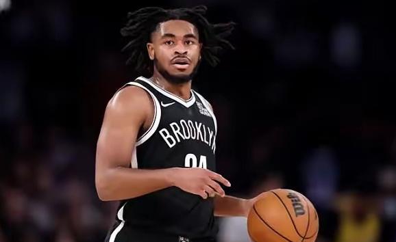 vip 注册地址-把雄鹿坑了！卡梅伦-托马斯投篮命中率只有25.6%，难怪篮网不要他