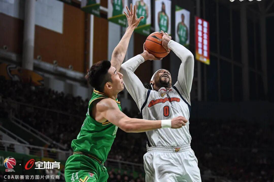 app下载-半场狂轰64分掌控比赛,广东客场大胜辽宁