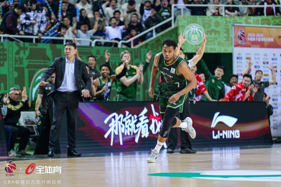 Kaiyun Sports-战报｜距离极限或许只差一线 南京天之蓝88-90北京北汽